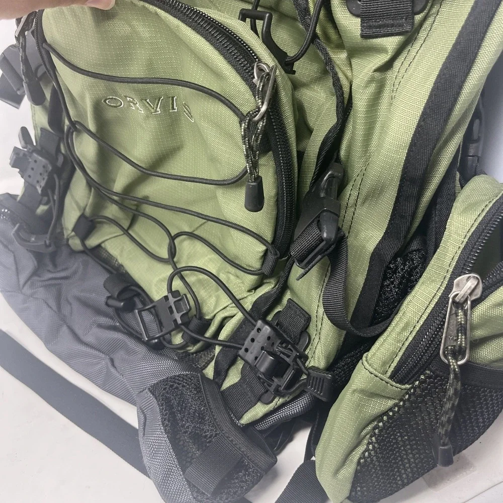Orvis Fly Fishing Backpack Olive Drab Hiking Rod Bag Water-Resistant